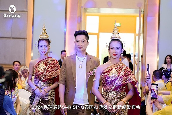 马斯克又有新动作！X平台即将迎来Grok智能分析功能